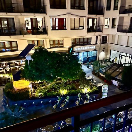 בודפשט City Center Apartment With Balcony מראה חיצוני תמונה