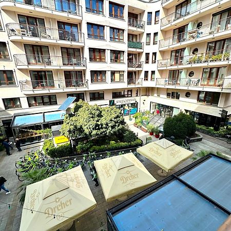 בודפשט City Center Apartment With Balcony מראה חיצוני תמונה