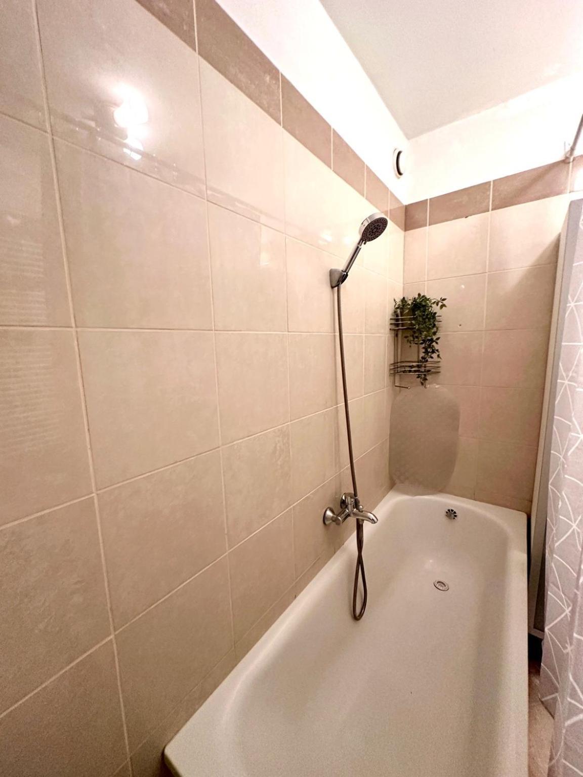 בודפשט City Center Apartment With Balcony מראה חיצוני תמונה